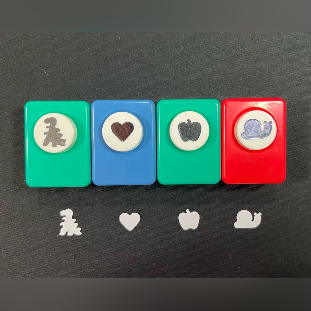 🦋 4 CARL paper punches